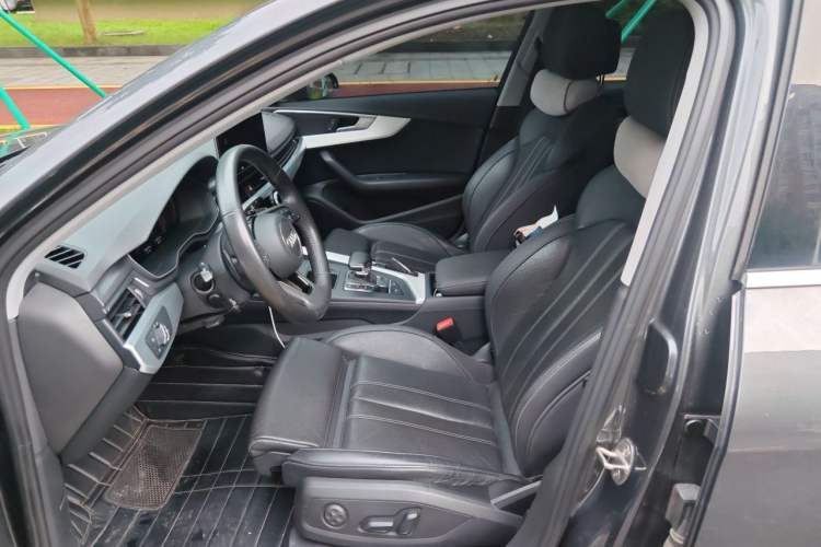 Used Audi A4L 2020 40 TFSI Fashion Dynamic Model Left Front Seat