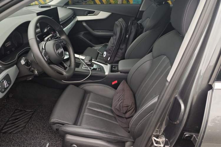 Used Audi A4L 2020 40 TFSI Luxury Dynamic Model Left Front Seat