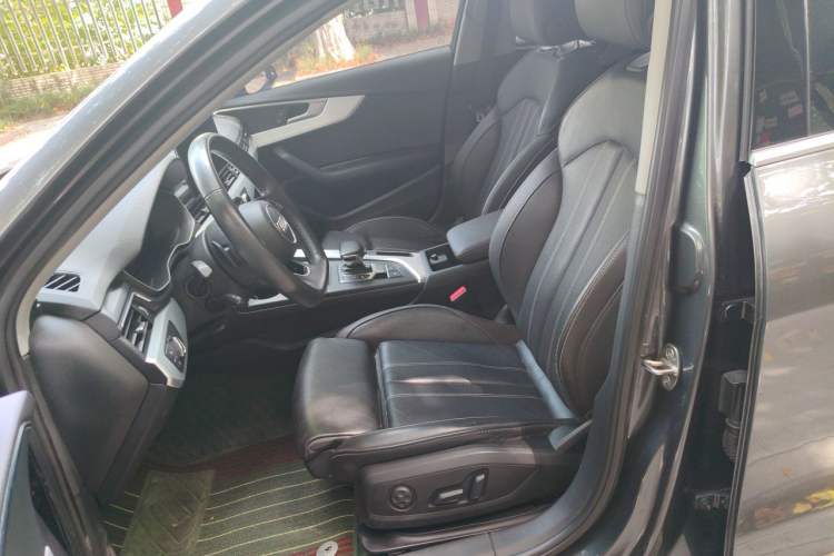 Used Audi A4L 2020 40 TFSI Luxury Dynamic Model Left Front Seat
