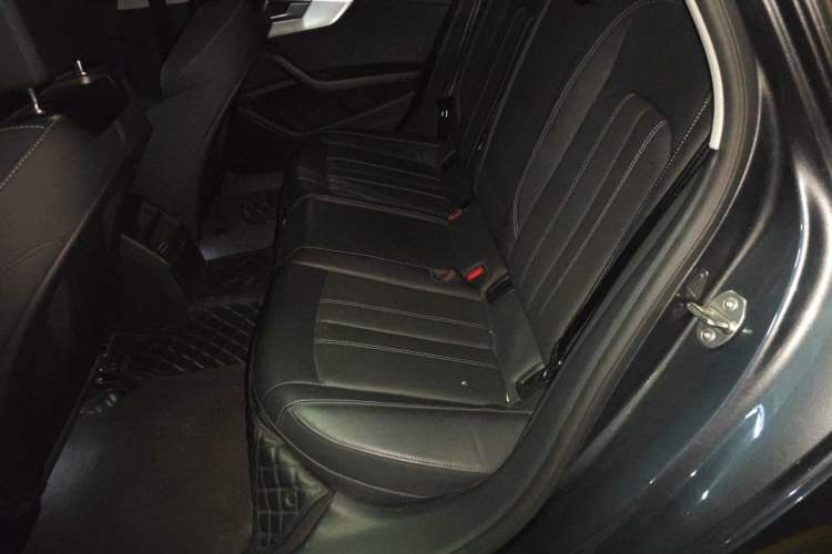 Used Audi A4L 2020 40 TFSI Fashion Dynamic Model Left Rear Seat
