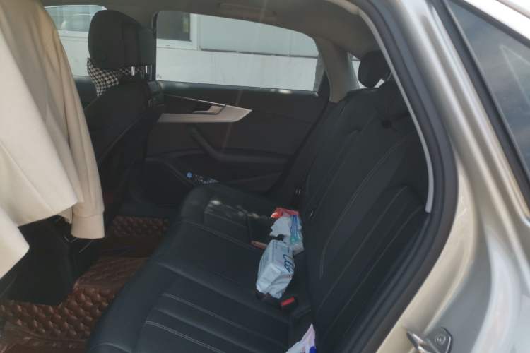 Used Audi A4L 2020 40 TFSI Luxury Dynamic Model Left Rear Seat
