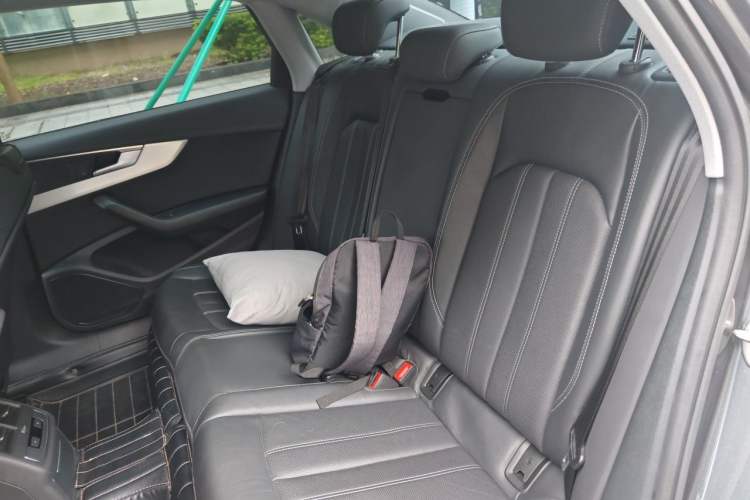 Used Audi A4L 2020 40 TFSI Fashion Dynamic Model Left Rear Seat