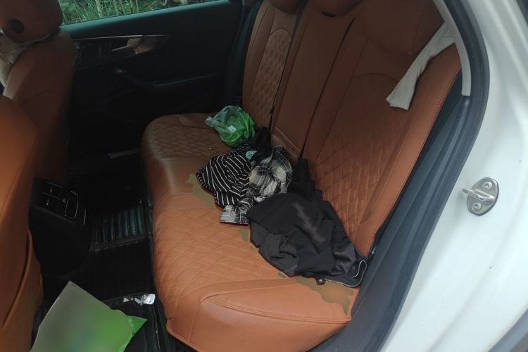 Used Audi A4L 2020 40 TFSI Fashionable and Elegant Model Left Rear Seat