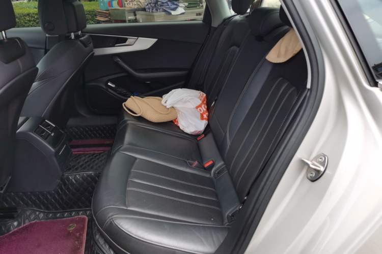 Used Audi A4L 2020 40 TFSI Fashion Dynamic Model Left Rear Seat