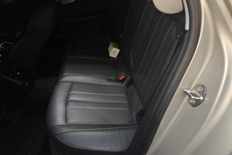 Used Audi A4L 2020 40 TFSI Fashion Dynamic Model Left Rear Seat