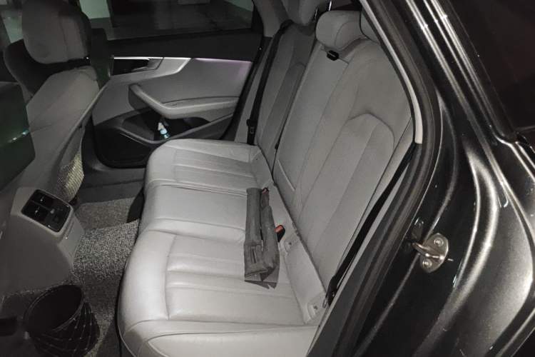 Used Audi A4L 2020 40 TFSI Luxury Dynamic Model Left Rear Seat