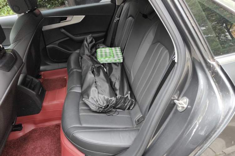 Used Audi A4L 2020 40 TFSI Fashion Dynamic Model Left Rear Seat