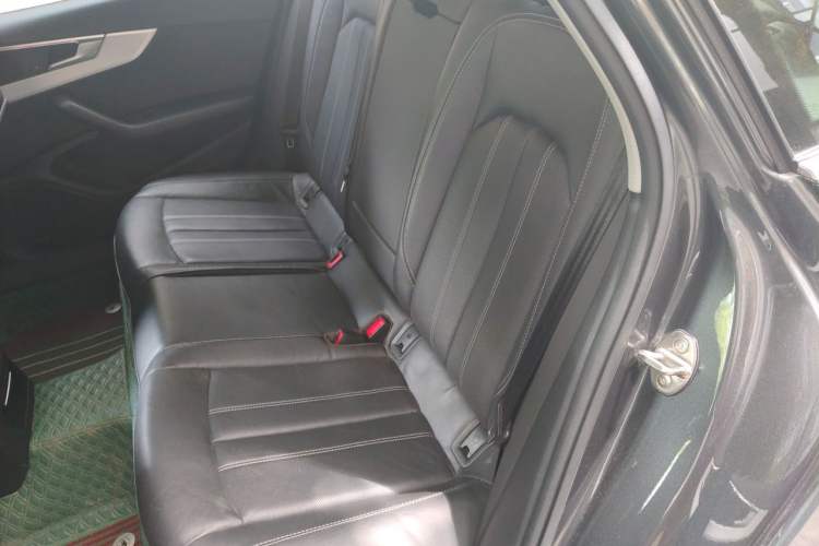 Used Audi A4L 2020 40 TFSI Luxury Dynamic Model Left Rear Seat