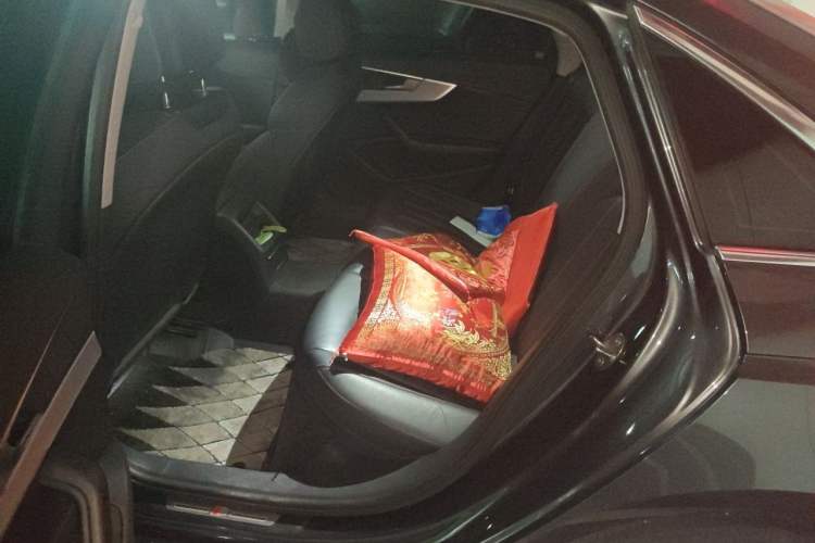Used Audi A4L 2020 40 TFSI Fashion Dynamic Model Left Rear Seat