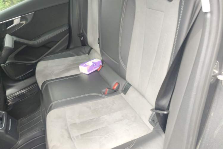 Used Audi A4L 2020 45 TFSI quattro Prestige Dynamic Edition Left Rear Seat
