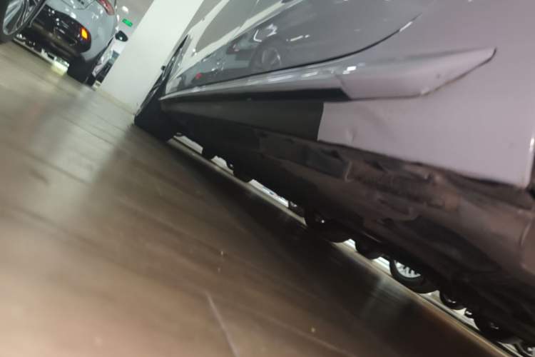Used Audi A4L 2020 45 TFSI quattro Prestige Dynamic Edition Left Side Sill
