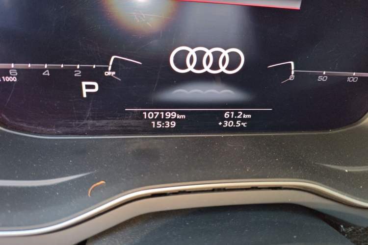 Used Audi A4L 2020 45 TFSI quattro Prestige Dynamic Edition Odometer Close Up