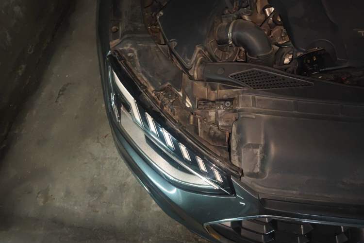 Used Audi A4L 2020 40 TFSI Fashion Dynamic Model Right Front Headlight