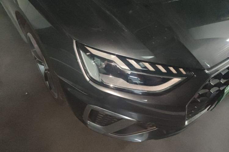 Used Audi A4L 2020 40 TFSI Fashion Dynamic Model Right Front Headlight