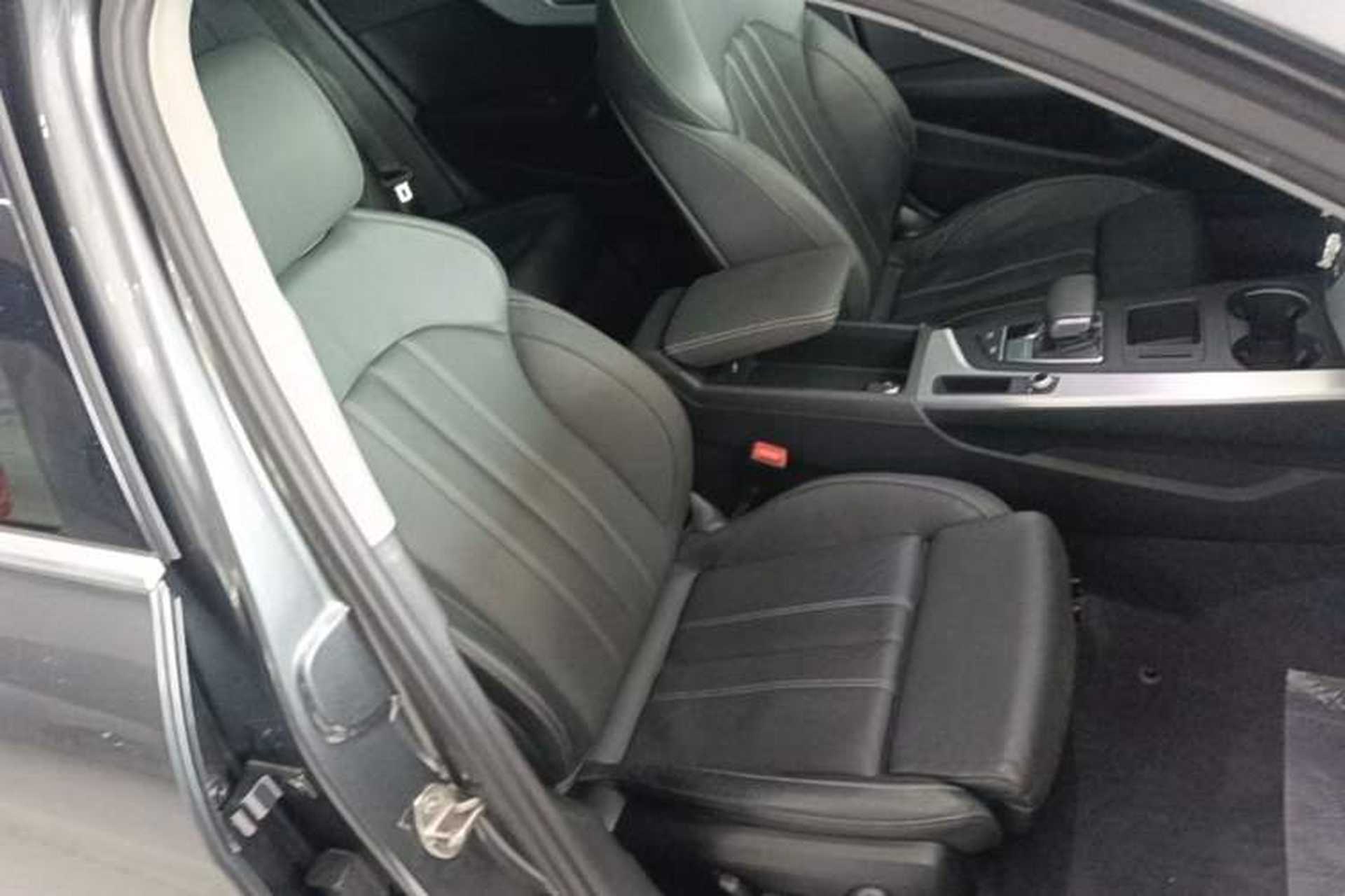 Used Audi A4L 2020 40 TFSI Fashion Dynamic Model Right Front Seat