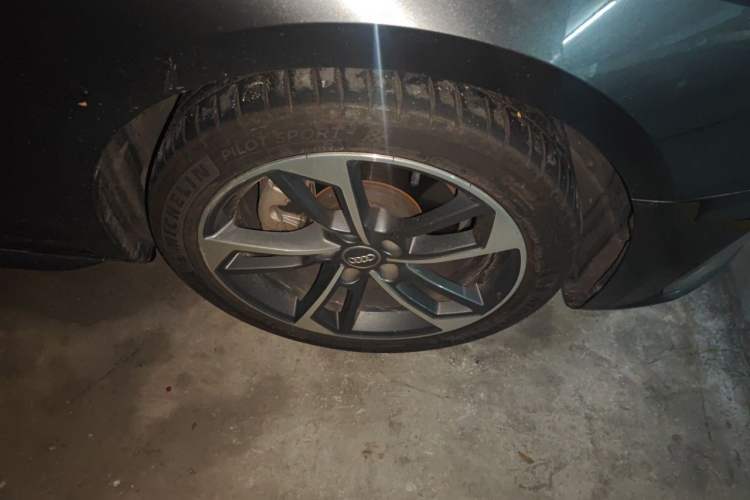 Used Audi A4L 2020 40 TFSI Fashion Dynamic Model Right Front Wheel Hub