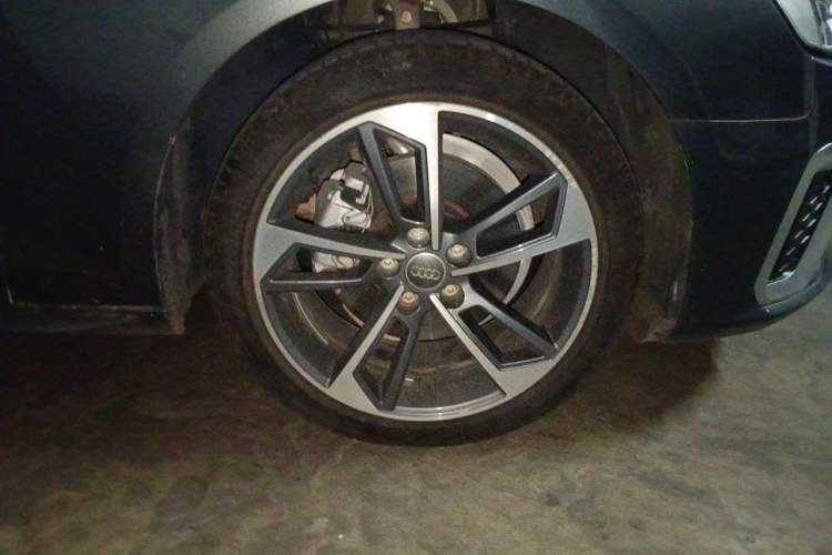 Used Audi A4L 2020 40 TFSI Fashion Dynamic Model Right Front Wheel Hub