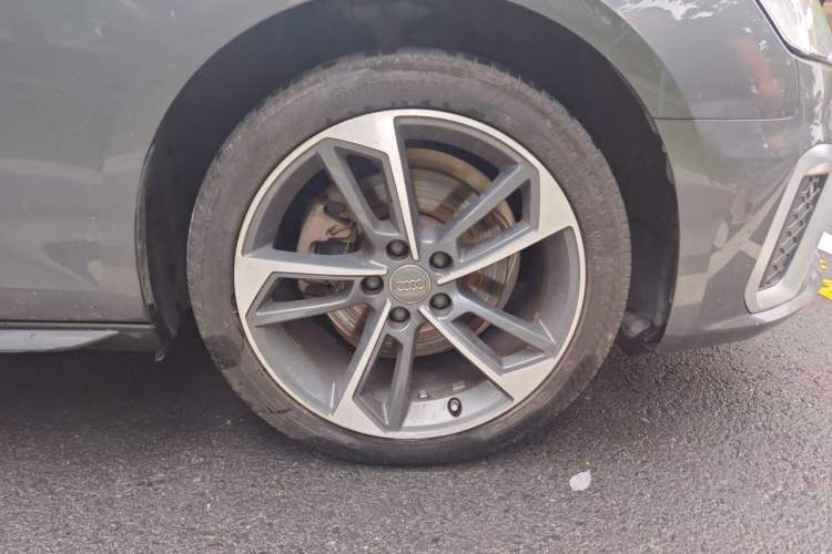 Used Audi A4L 2020 40 TFSI Fashion Dynamic Model Right Front Wheel Hub