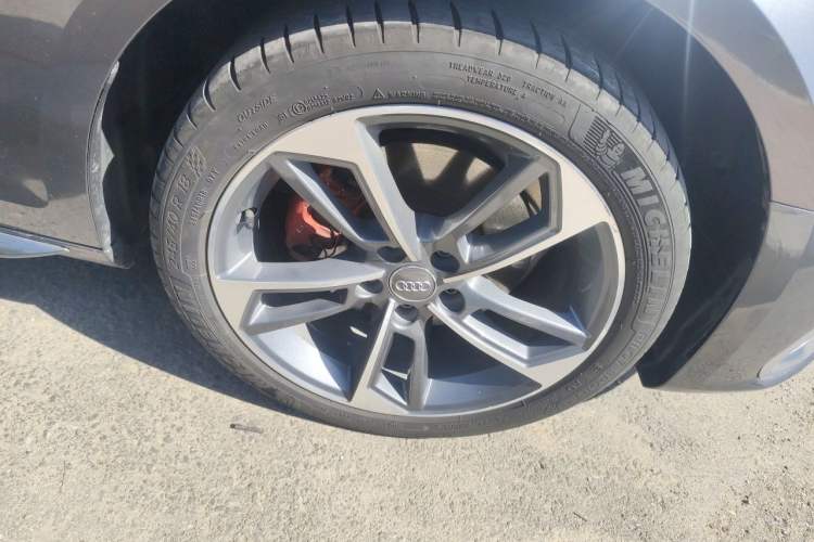 Used Audi A4L 2020 40 TFSI Fashion Dynamic Model Right Front Wheel Hub