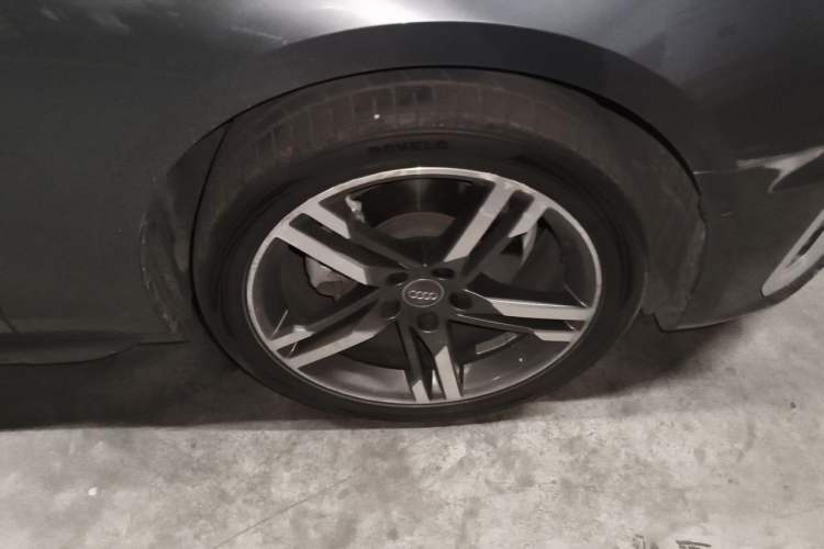 Used Audi A4L 2020 40 TFSI Fashion Dynamic Model Right Front Wheel Hub