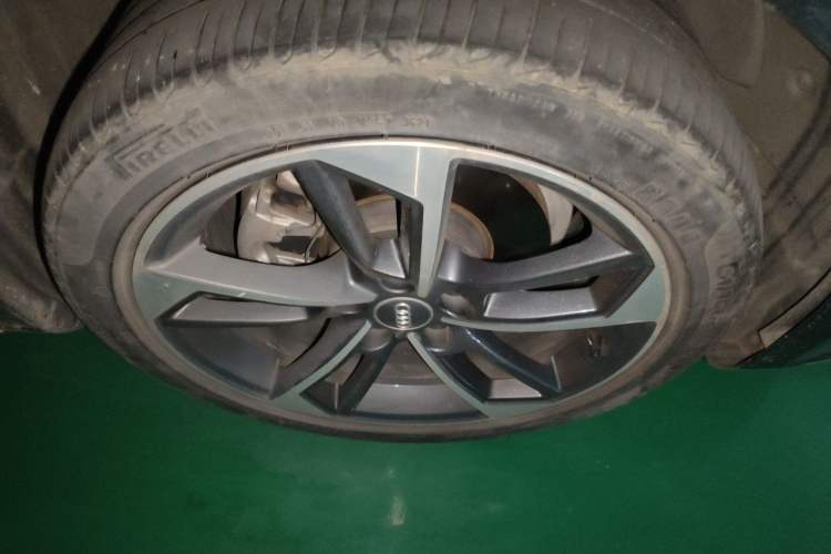 Used Audi A4L 2020 40 TFSI Fashion Dynamic Model Right Front Wheel Hub