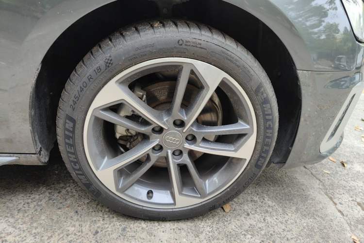 Used Audi A4L 2020 40 TFSI Fashion Dynamic Model Right Front Wheel Hub