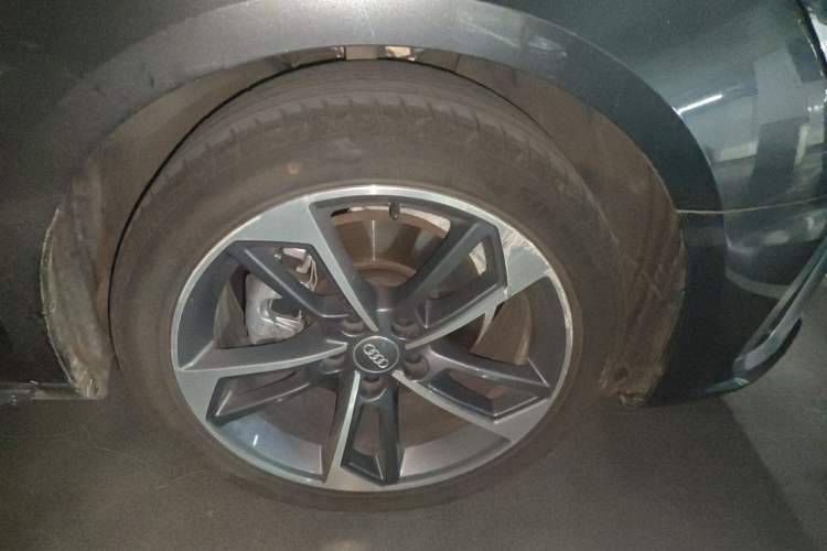 Used Audi A4L 2020 40 TFSI Fashion Dynamic Model Right Front Wheel Hub
