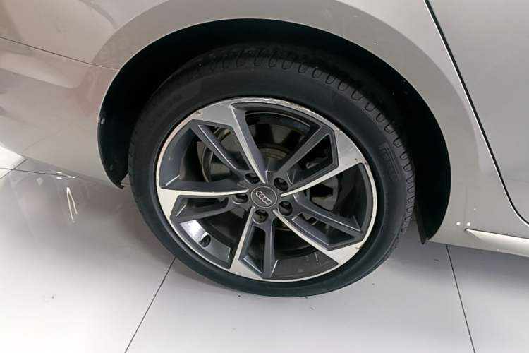 Used Audi A4L 2020 40 TFSI Fashion Dynamic Model Right Rear Wheel Hub