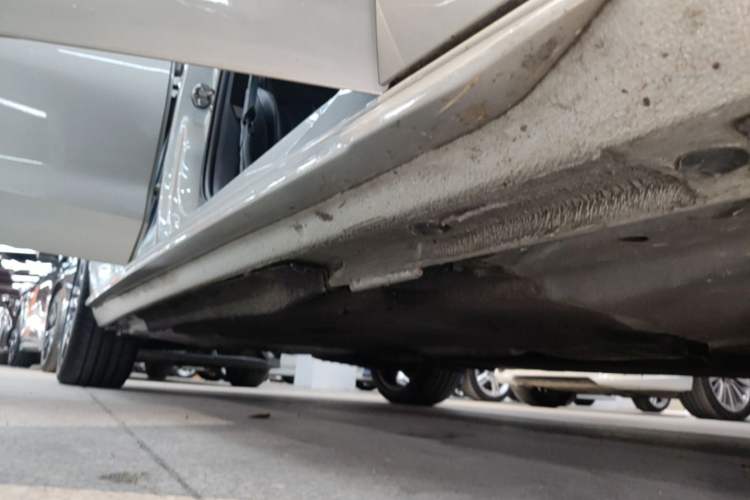 Used Audi A4L 2020 40 TFSI Fashion Dynamic Model Right Side Sill