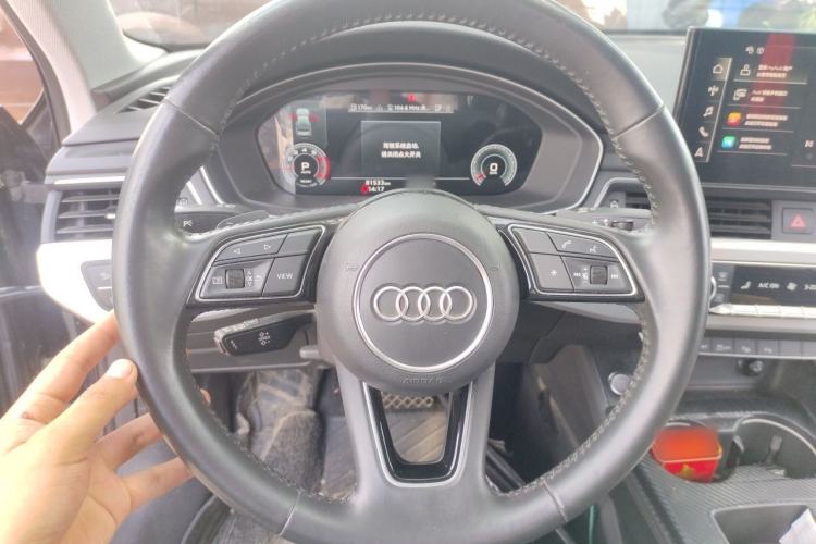 Used Audi A4L 2020 40 TFSI Luxury Prestige Edition Steering Wheel