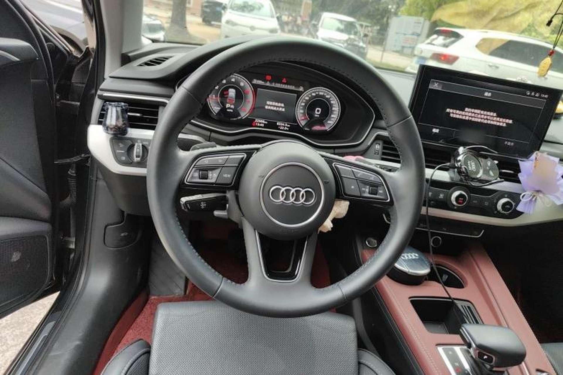 Used Audi A4L 2020 40 TFSI Fashion Dynamic Model Steering Wheel