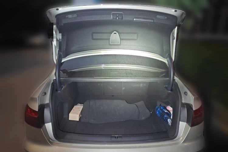 Used Audi A4L 2020 40 TFSI Fashion Dynamic Model Trunk