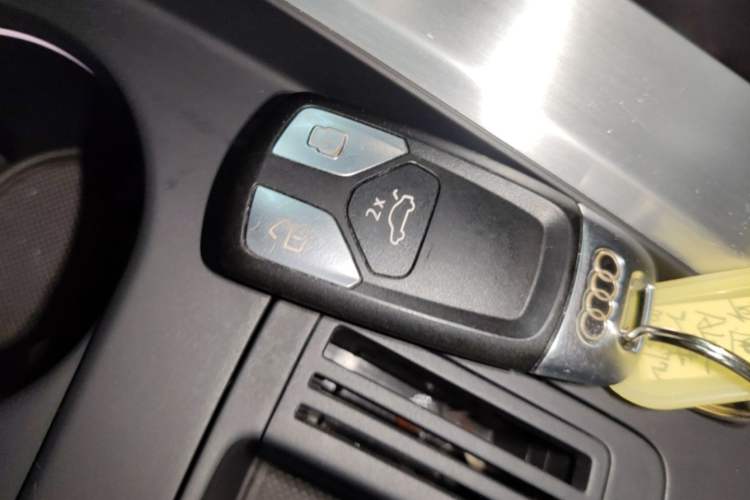Used Audi A4L 2020 40 TFSI Fashion Dynamic Model Vehicle Key