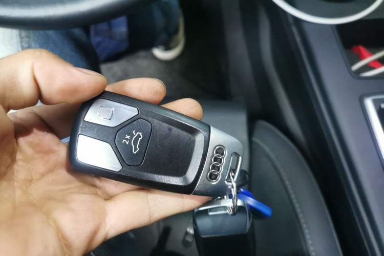 Used Audi A4L 2020 40 TFSI Fashion Dynamic Model Vehicle Key