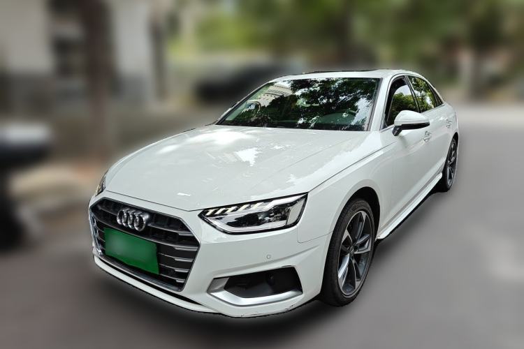 Używany Audi A4L 2020 40 TFSI Fashionable and Elegant Model Guazi used car, China used car export, Used car for sale, Used cars, Cheapest cars for sale