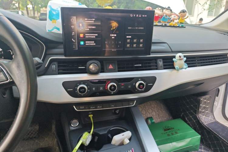Used Audi A4L 2020 40 TFSI Fashion Dynamic Model Audio And AC Panel