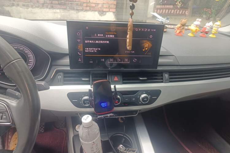 Used Audi A4L 2020 40 TFSI Fashion Dynamic Model Audio And AC Panel