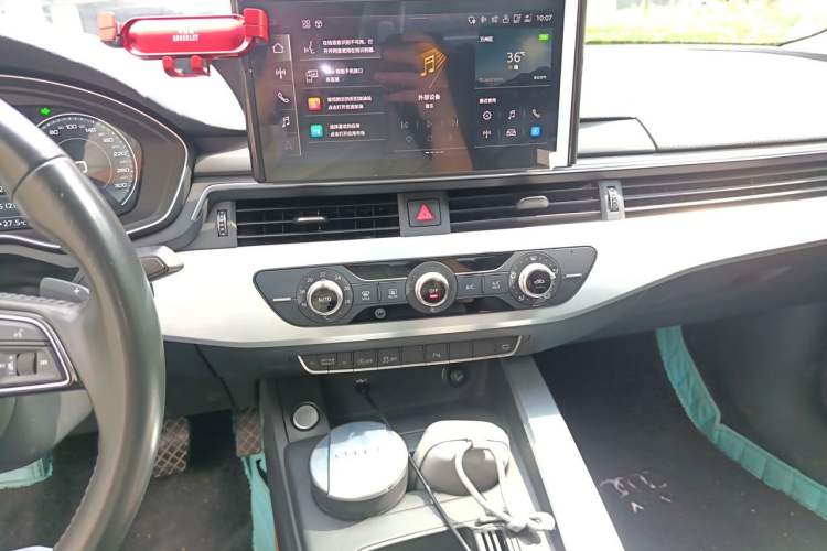 Used Audi A4L 2020 40 TFSI Fashion Dynamic Model Audio And AC Panel