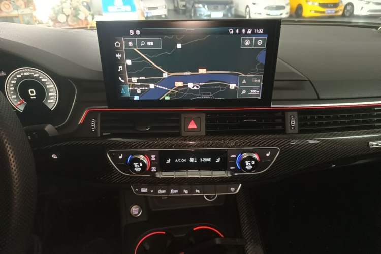 Used Audi A4L 2020 40 TFSI Luxury Dynamic Model Audio And AC Panel