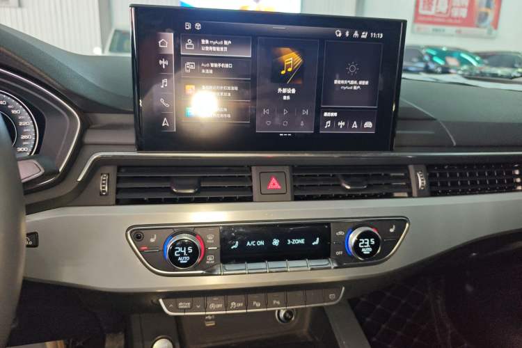 Used Audi A4L 2020 40 TFSI Luxury Dynamic Model Audio And AC Panel