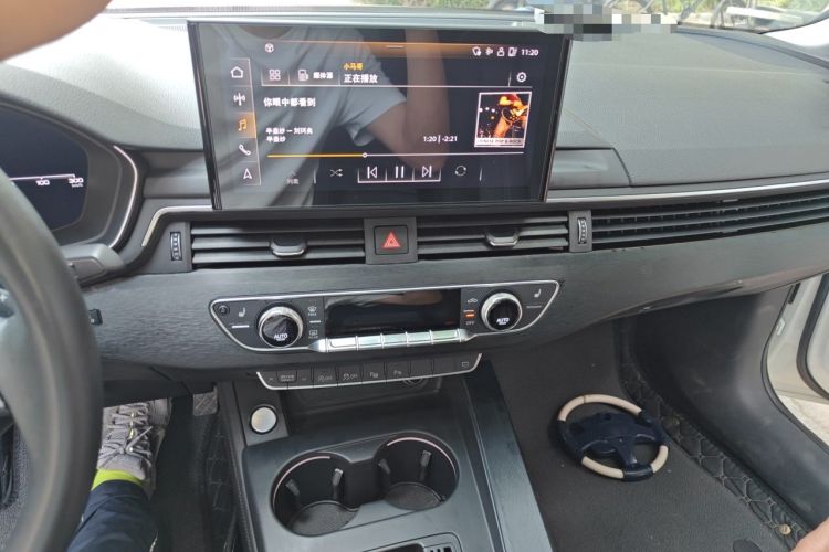 Used Audi A4L 2020 40 TFSI Luxury Prestige Edition Audio And AC Panel