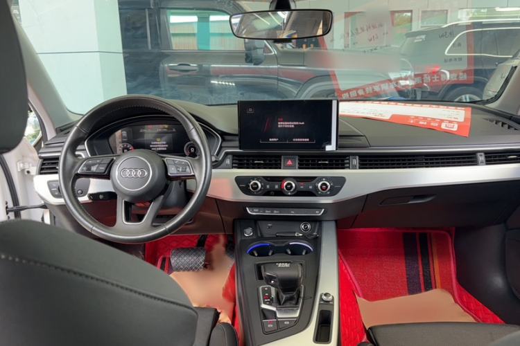 Used Audi A4L 2020 40 TFSI Fashion Dynamic Model Audio And AC Panel