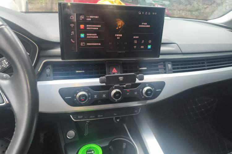 Used Audi A4L 2020 40 TFSI Fashion Dynamic Model Audio And AC Panel