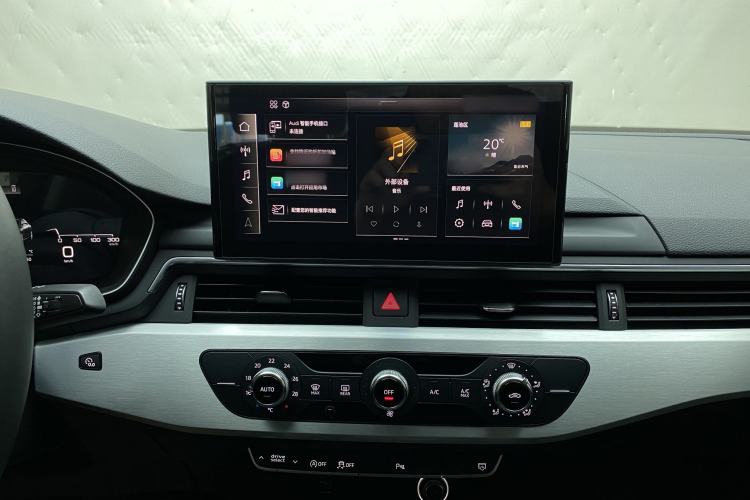 Used Audi A4L 2020 40 TFSI Fashion Dynamic Model Audio And AC Panel