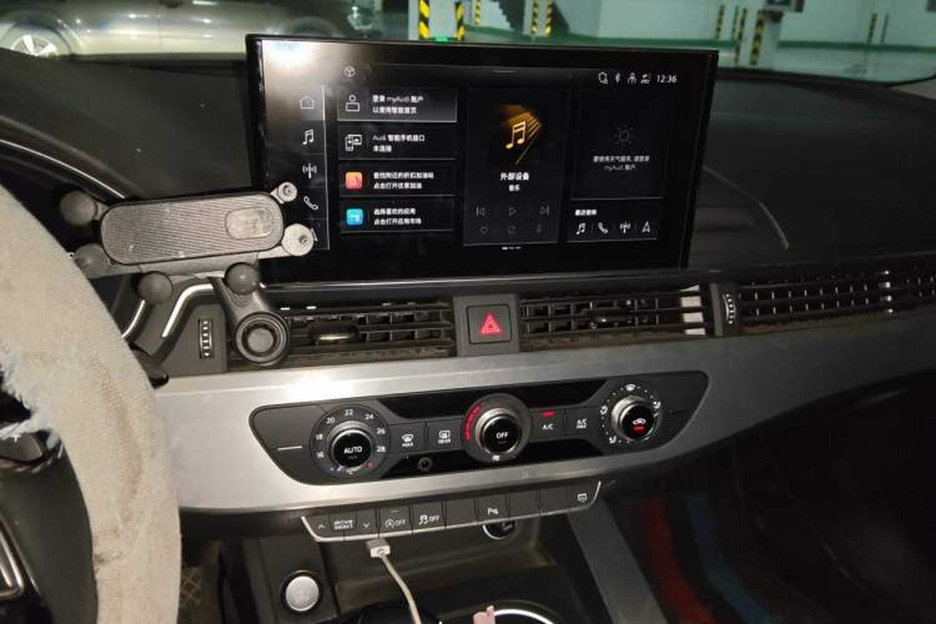 Used Audi A4L 2020 40 TFSI Fashion Dynamic Model Audio And AC Panel