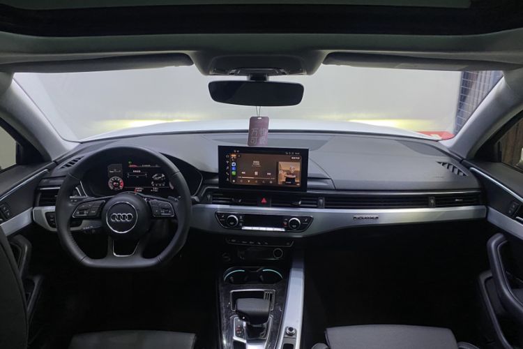 Used Audi A4L 2020 40 TFSI quattro Luxury Dynamic Model Audio And AC Panel