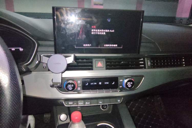 Used Audi A4L 2020 40 TFSI Fashion Dynamic Model Audio And AC Panel