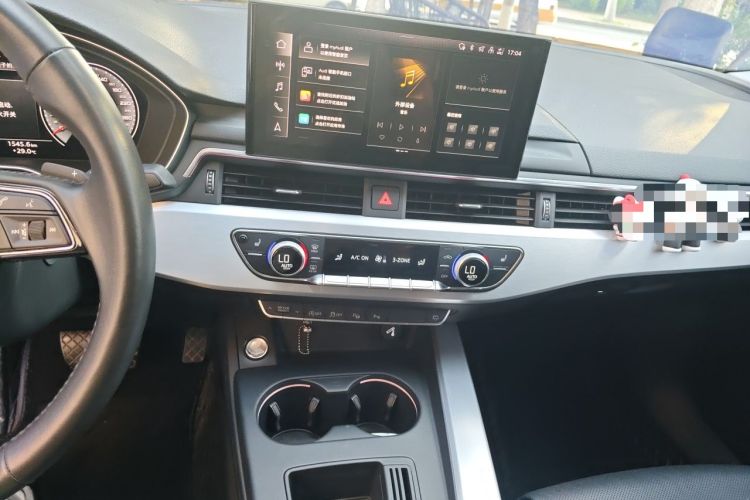 Used Audi A4L 2020 40 TFSI Luxury Dynamic Model Audio And AC Panel
