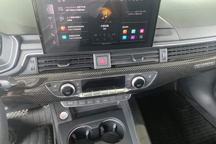 Used Audi A4L 2020 45 TFSI quattro Prestige Dynamic Edition Audio And AC Panel