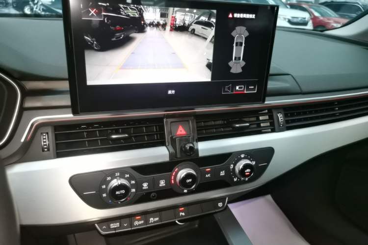 Used Audi A4L 2020 40 TFSI Fashion Dynamic Model Audio And AC Panel